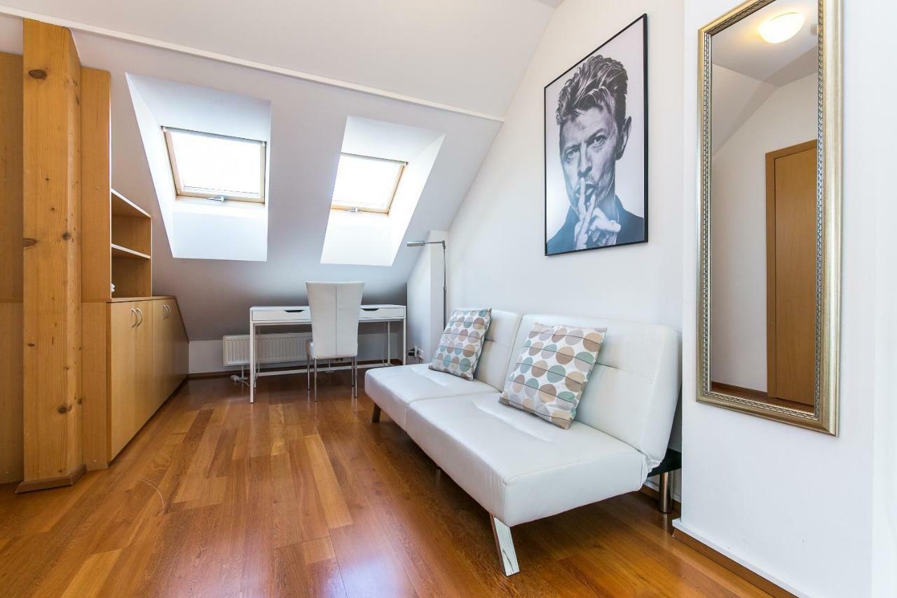 Lejlighed Attic By Wenceslas Square *